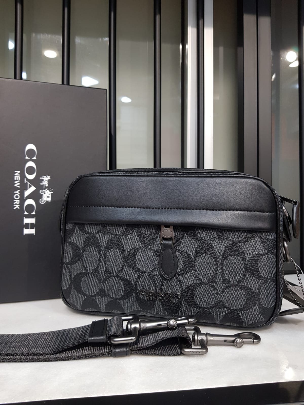 Coach graham crossbody bag
