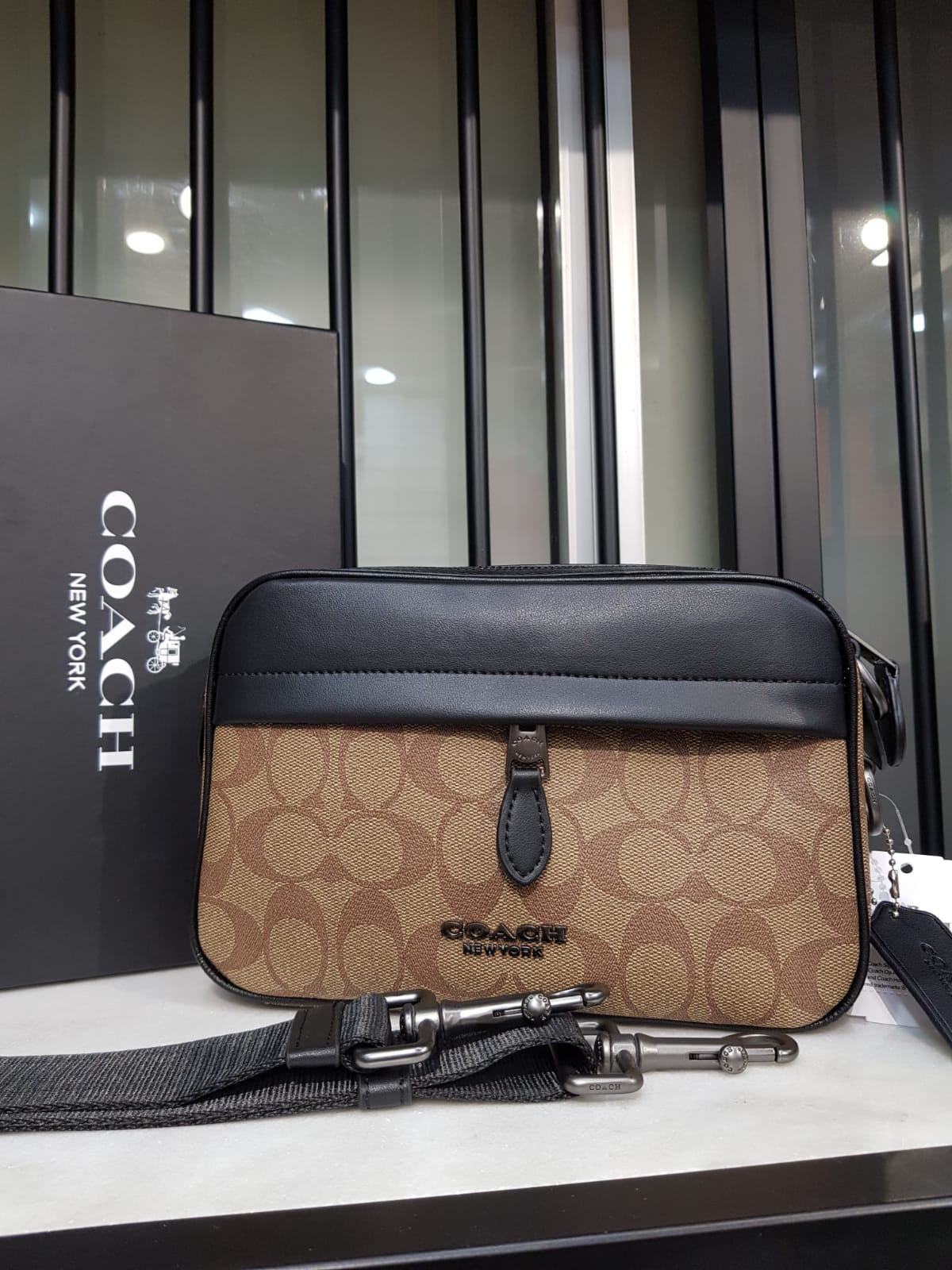 Coach graham crossbody bag